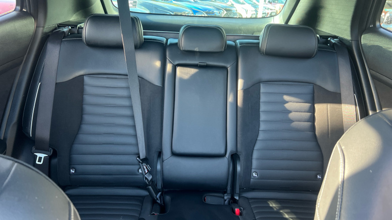 Kia Sportage 1.6T GDi 241 PHEV GT-Line S 5dr Auto AWD Estate